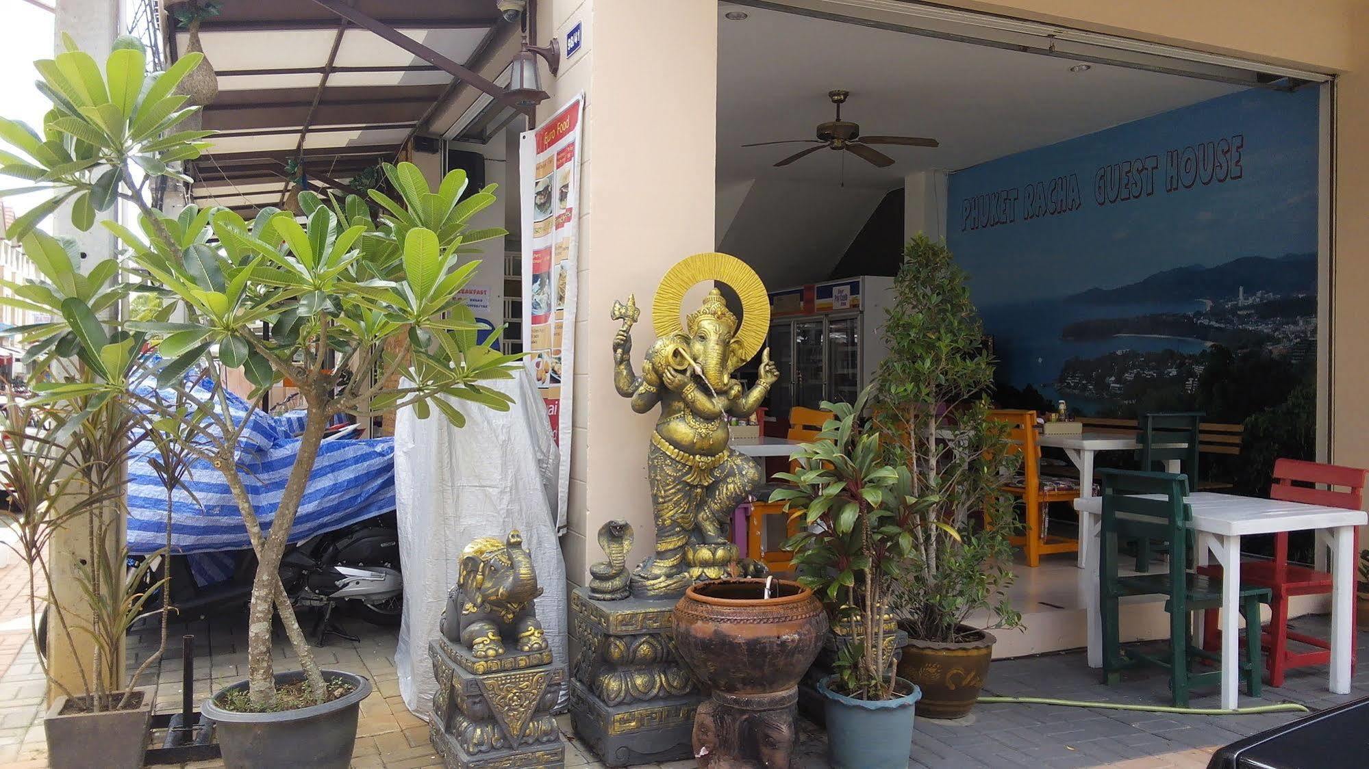 Phuket Racha Kata Homestay Bagian luar foto